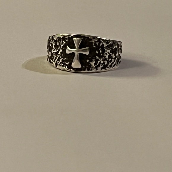 James Avery Other - PRICE DROP!!!! James avery hammered cross ring